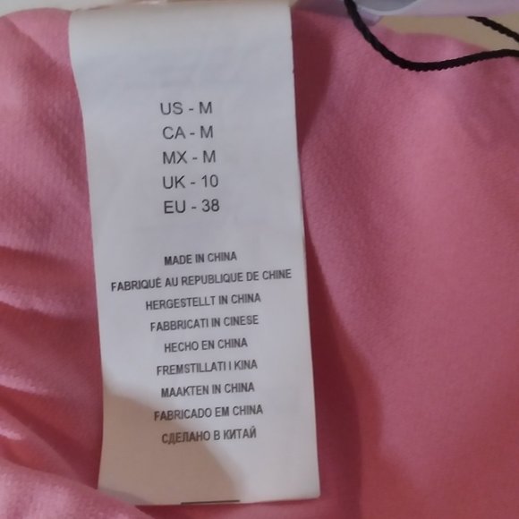 The Bikini Lab Triangle Bikini Swimsuit Top. Pink with Gold trim, size Med NWOT - Picture 6 of 7